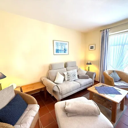 Apartment Efeublatt