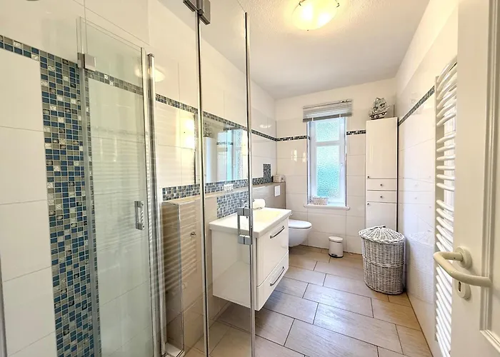 Efeublatt * Wyk auf Föhr